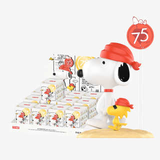 Peanuts 75th Anniversary| Snoopy Comic Life Series Figures